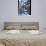 Apartment Avery Court Coastal In St Pauls Bay By 360 Estates *