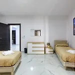 Apartment Avery Court Coastal In St Pauls Bay By 360 Estates