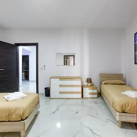 Apartman Avery Court Coastal In St Pauls Bay By 360 Estates
