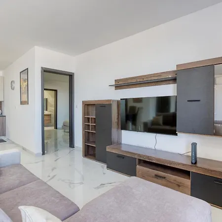 Avery Court Coastal In St Pauls Bay By 360 Estates * St. Paul's Bay