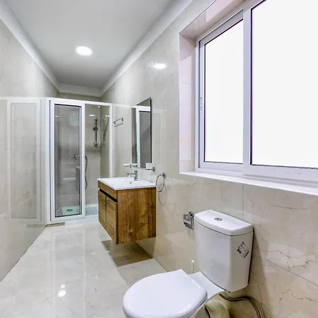 Avery Court Coastal In St Pauls Bay By 360 Estates *