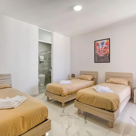 Avery Court Coastal In St Pauls Bay By 360 Estates Apartamento