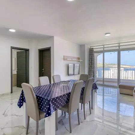 Avery Court Coastal In St Pauls Bay By 360 Estates