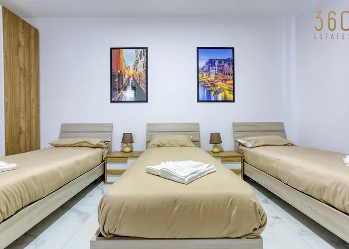 Avery Court Coastal In St Pauls Bay By 360 Estates Daire *