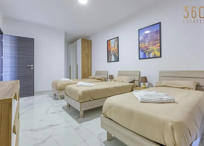 Daire Avery Court Coastal In St Pauls Bay By 360 Estates *