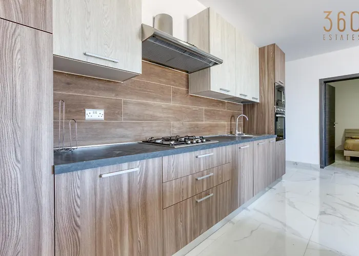 Avery Court Coastal In St Pauls Bay By 360 Estates *