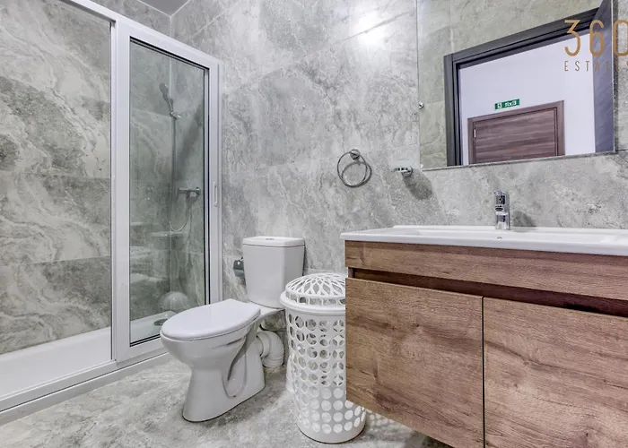 Daire Avery Court Coastal In St Pauls Bay By 360 Estates