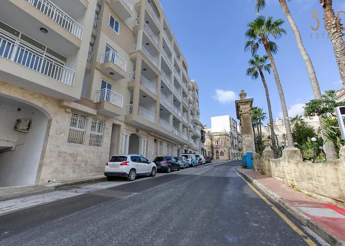 Daire Avery Court Coastal In St Pauls Bay By 360 Estates St. Paul's Bay