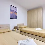 Lejlighed Avery Court Coastal In St Pauls Bay By 360 Estates *