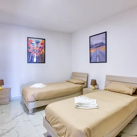 Апартаменты Avery Court Coastal In St Pauls Bay By 360 Estates *