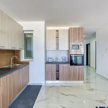 Avery Court Coastal In St Pauls Bay By 360 Estates Сент-Полс-Бей